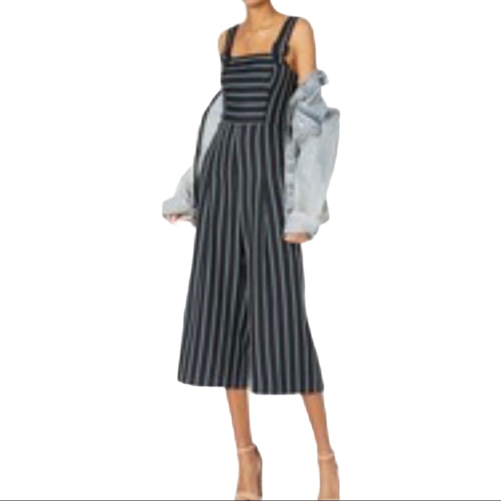 BCBGeneration DARK NAVY JUMPSUIT - Picture 1 of 10